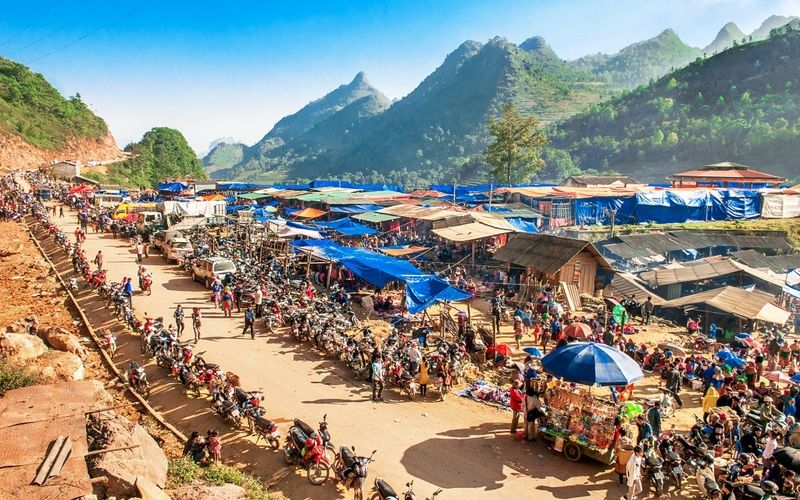 Des Montagnes du Nord au Delta du Mékong du Vietnam en 18 Jours