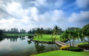 Aventure de 15 jours combinant Golf de 9 jours à Phnom Penh et Siem Reap