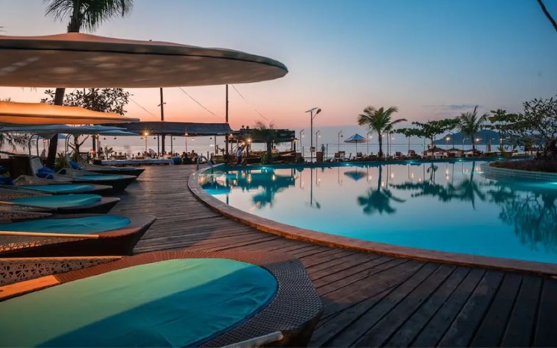 Aureum Palace Hotel & Resort