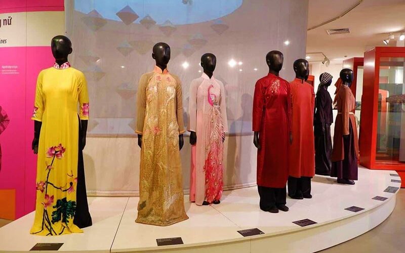 Artefacts exposés au musée des femmes vietnamiennes