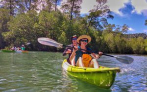 Activité de découverte dans le parc national marin de Lampi