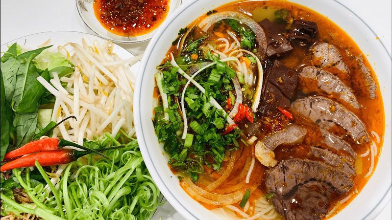 Bun bo Hue