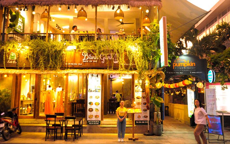 Banh Ganh Resto