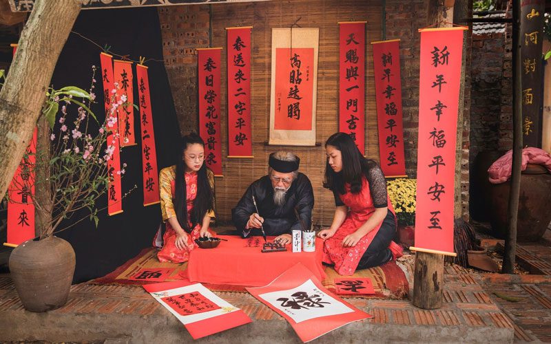 Calligraphie vietnamienne-Une beauté du Nouvel An lunaire au Vietnam