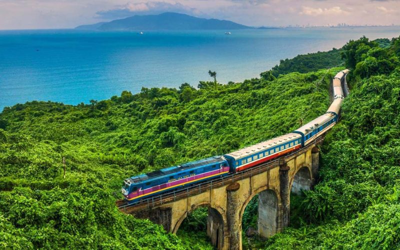 Chemin de fer Vietnam - Laos