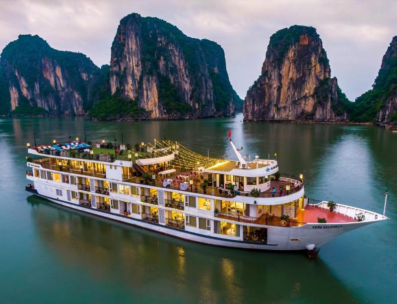 Croisière à la Baie d'Halong
