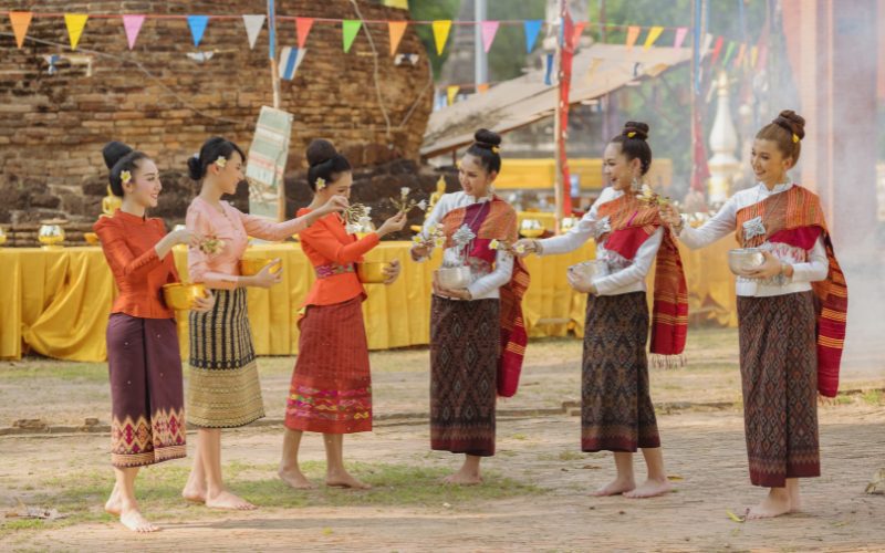 Célébration du festival de Songkran en Thaïlande