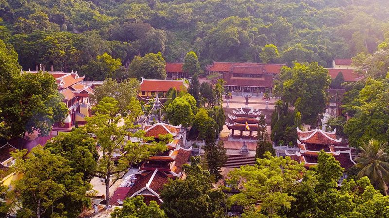 Complexe de pagode des Parfumes