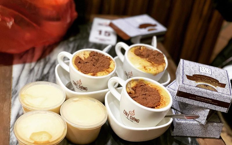 Café aux œufs Hanoï