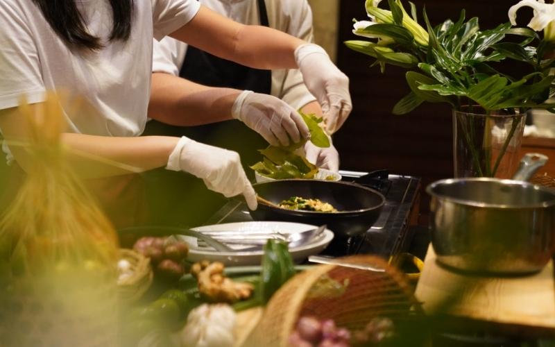 Cours de cuisine thaïlandaise au Tubkaak Krabi Boutique Resort