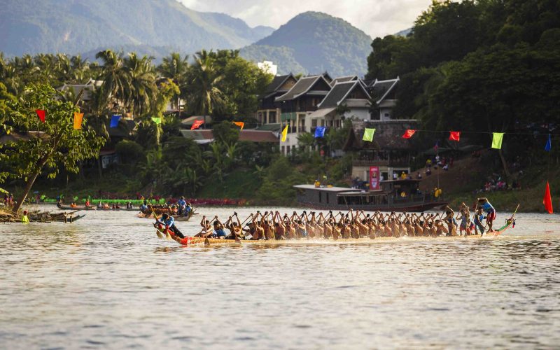 Course de bateaux, Luang Prabang