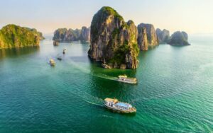 Croisière dans la baie d'Halong