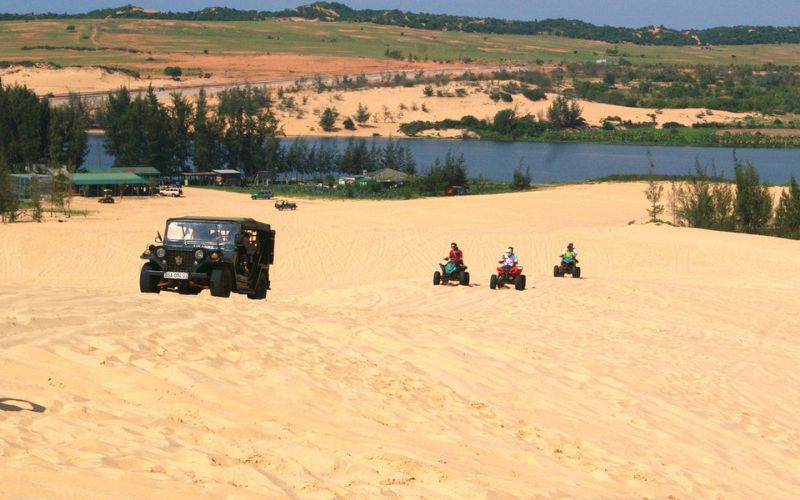 Dunes de sable blanc
