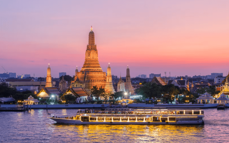 Dîner croisière sur le fleuve Chao Phraya