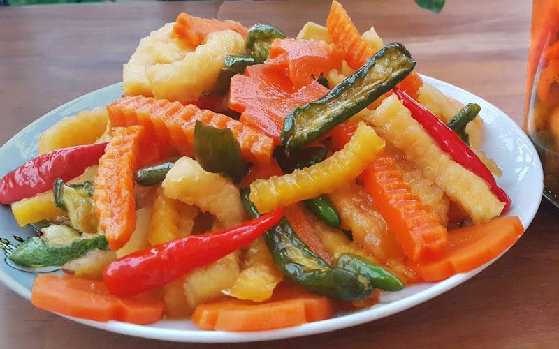 Dua mon, légumes marinés