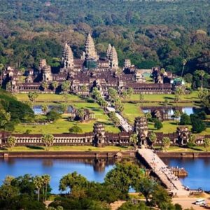 Exploration des Temples d'Angkor au Cambodge en 4 Jours