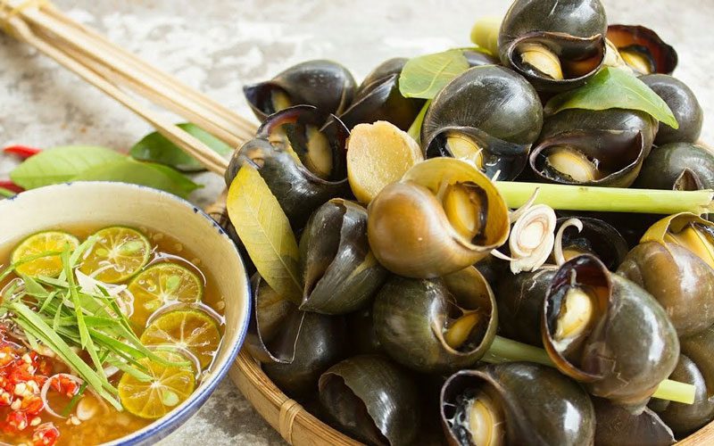 Escargots bouillis (Ốc luộc)