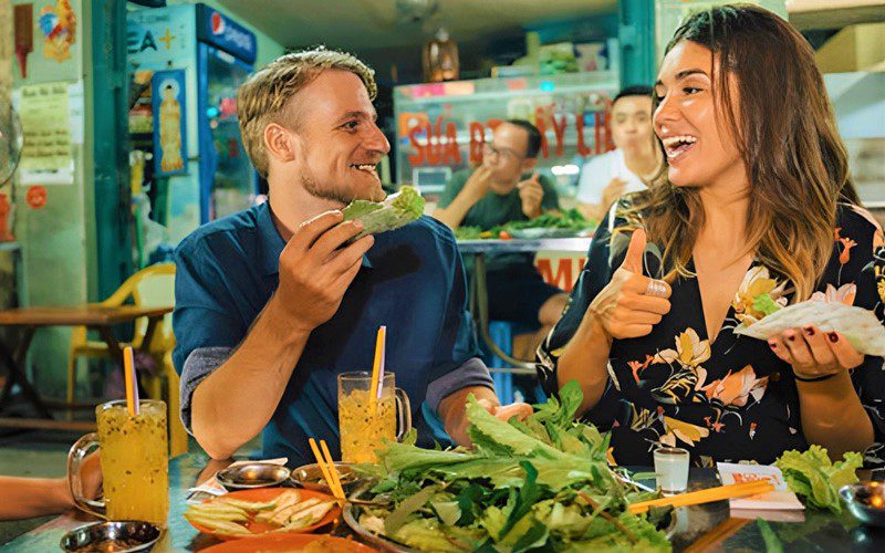 Expérience de la cuisine de rue à Hanoï en demi-journée