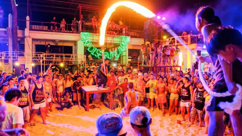 Full moon party à Haad Rin Nai, Ko Pha Ngan