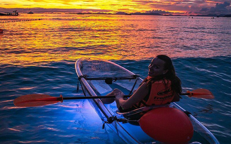 Faire du kayak bioluminescent à Railay