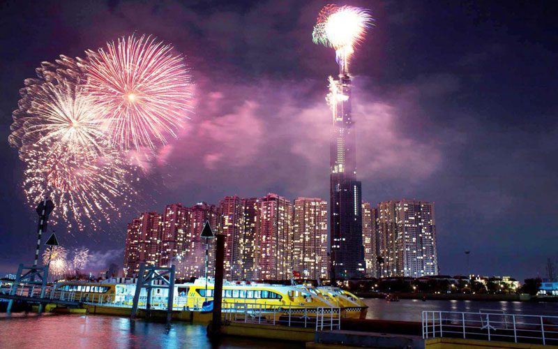 Feux d'artifice - Ho Chi Minh Ville, Nouvel An lunaire vietnamien