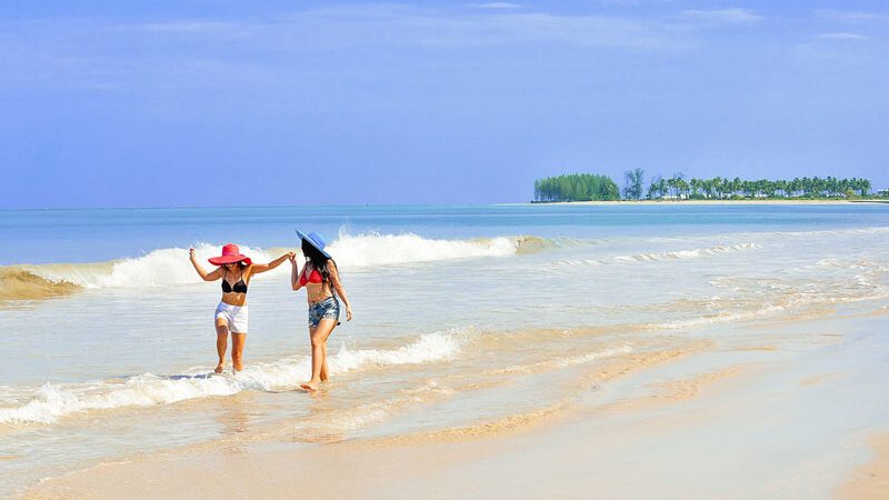 Hat Bang Sak, Phang Nga