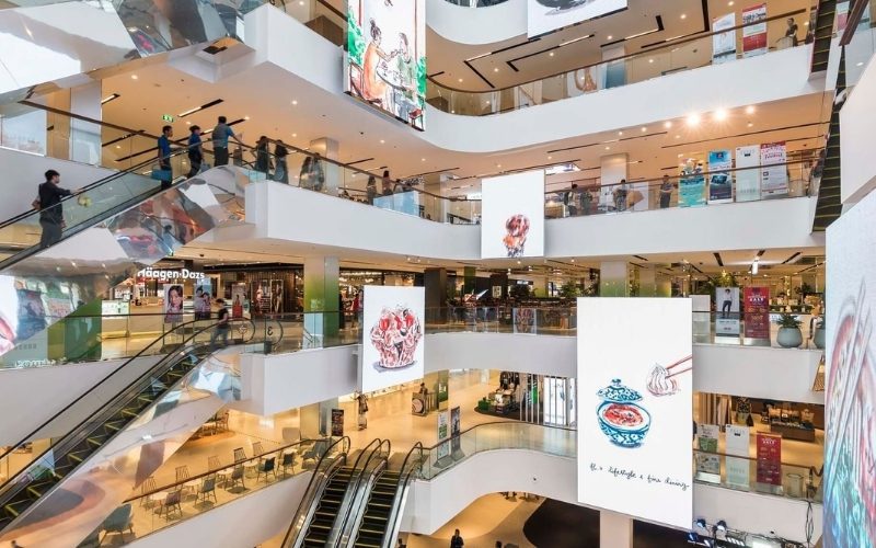 Intérieur du centre commercial CentralWorld
