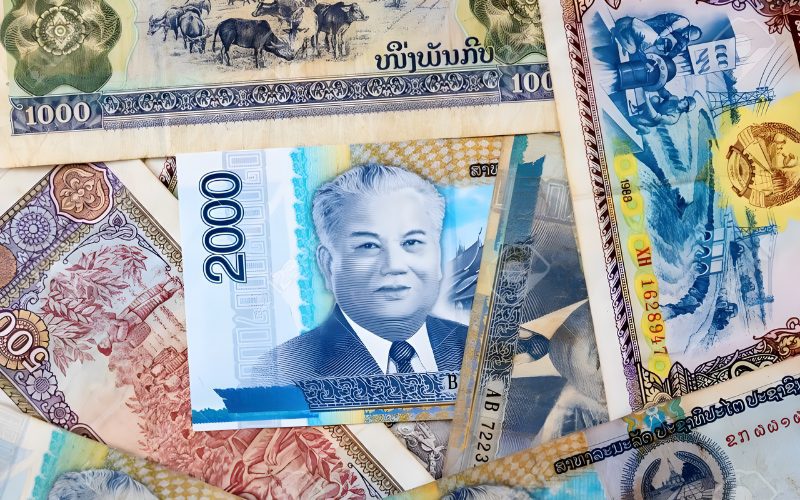 La monnaie officielle au Laos est Laos Kip (K)