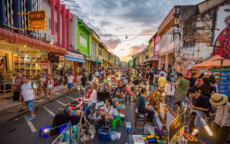 Marché de la rue piétonne de Phuket