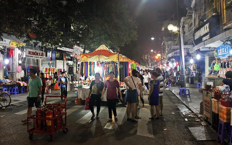 Marché de nuit Dich Vong