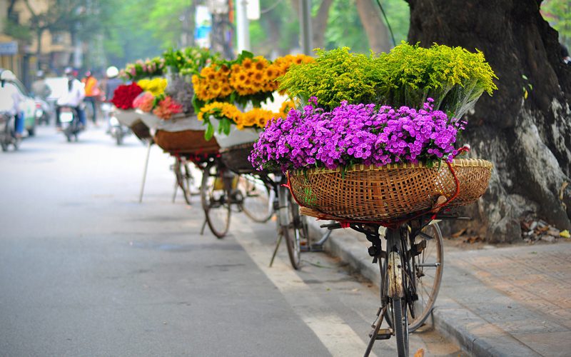 Marchands ambulants à Hanoi