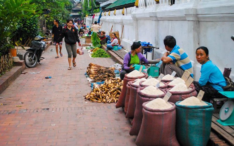 Marché du matin de Pakbeng