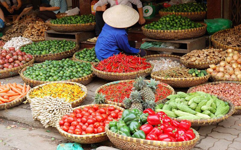 Marché local à Hanoï