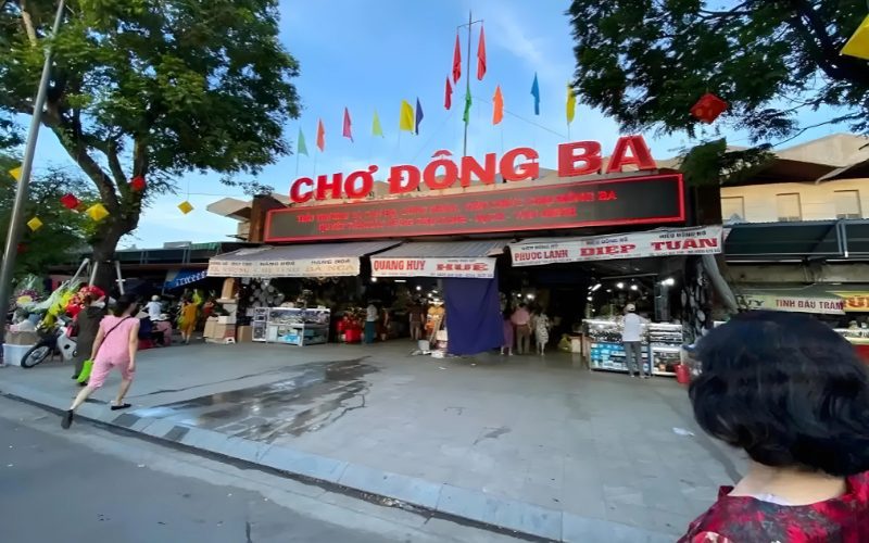 Marché de Dong Ba