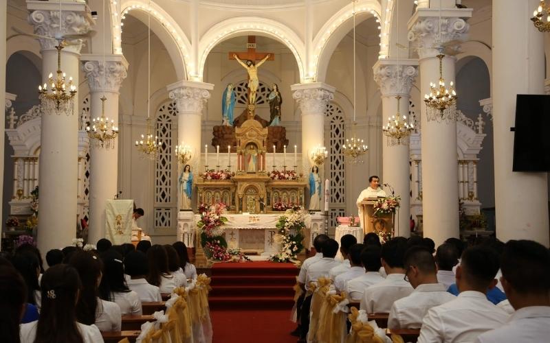 Messe à l'église, Ho Chi Minh-Ville, Saïgon, Vietnam
