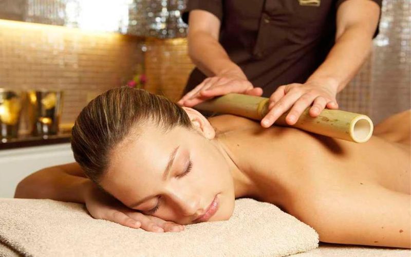 Massage aux bambous