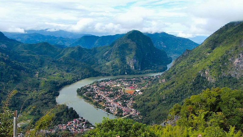 Nong Khiaw