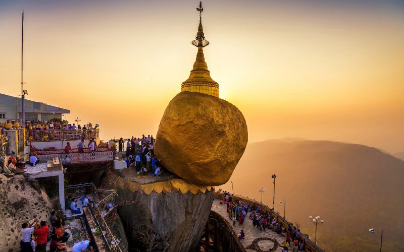 Pagode Kyaiktiyo (Rocher d'Or)