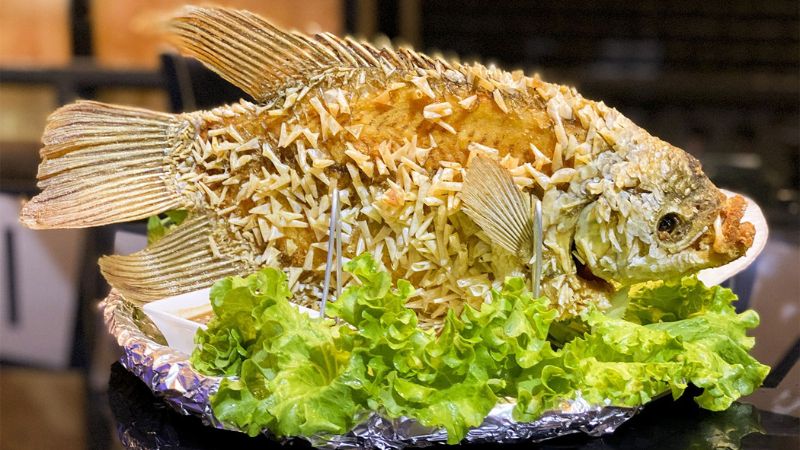 Poisson oreille d'éléphant frit