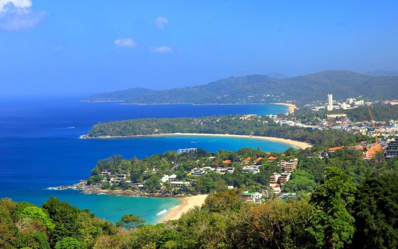 Paysage de Phuket depuis le point de vue de Karon