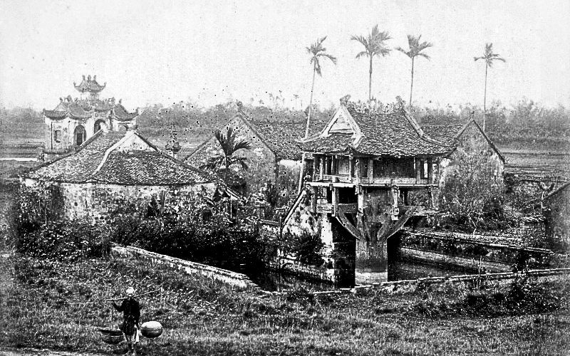 Pagode au Pilier Unique dans le passé