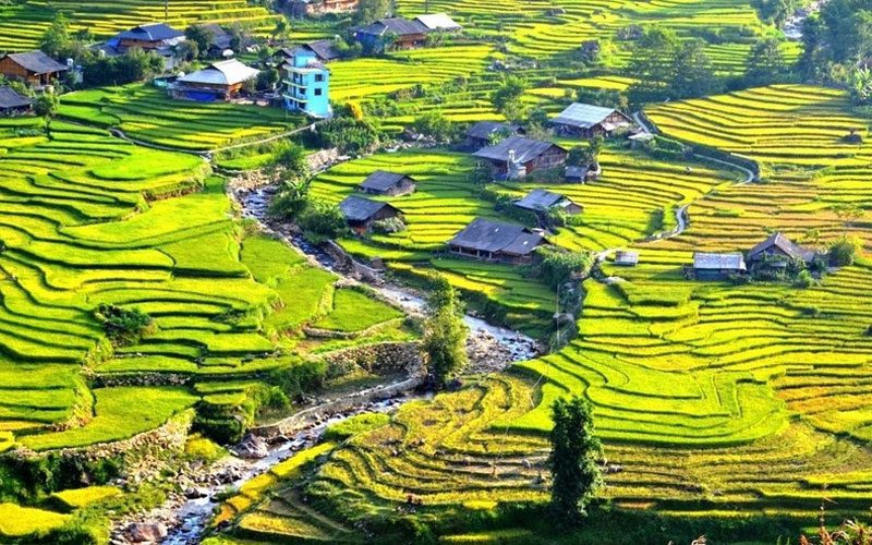 Randonnée facile dans les villages ethniques à Sapa en 2 Jours
