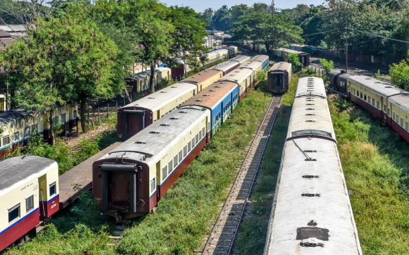 Train circulaire à Yangon