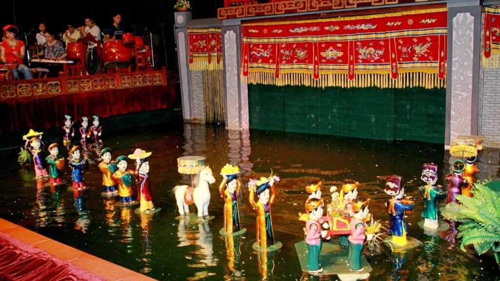 Un spectacle spécial au théâtre de marionnettes sur l'eau