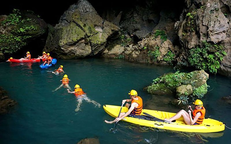 Visite de la grotte de Phong Nha et de la grotte Sombre 1 Jour