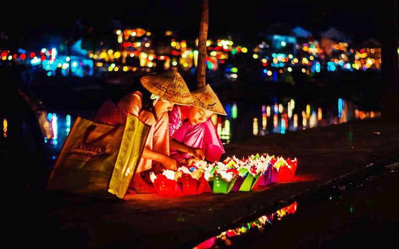 Vu Lan est la plus grande fête des Mères - Vietnam en août