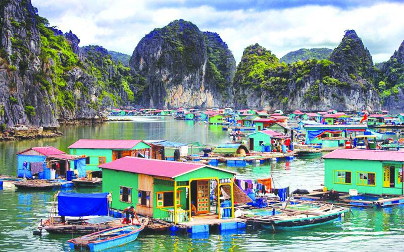 Village flottant Vung Vieng