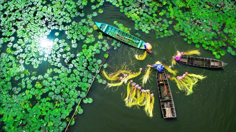 Vie sur l'eau des locaux